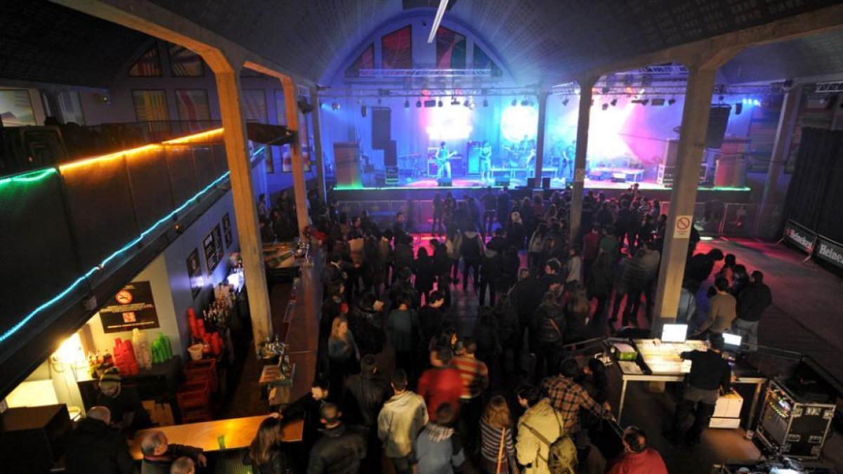 Imagen de un concierto en El Hangar-I. L. Murillo