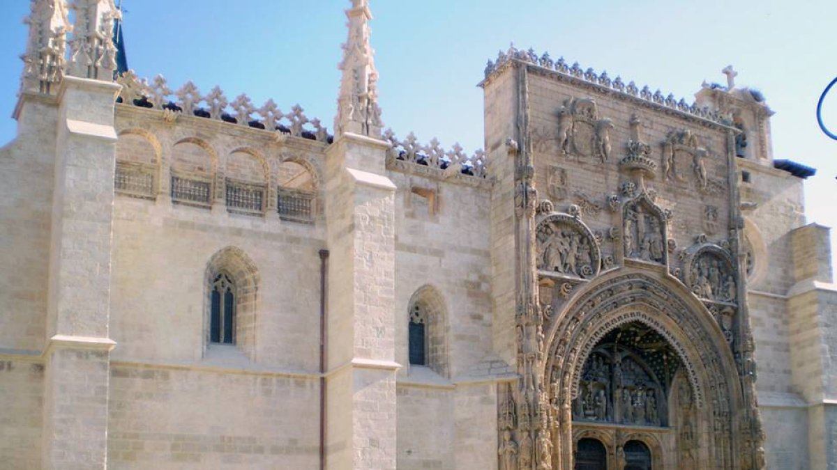 Las cofradías no podrán hacer uso del templo en Semana Santa-L. V.