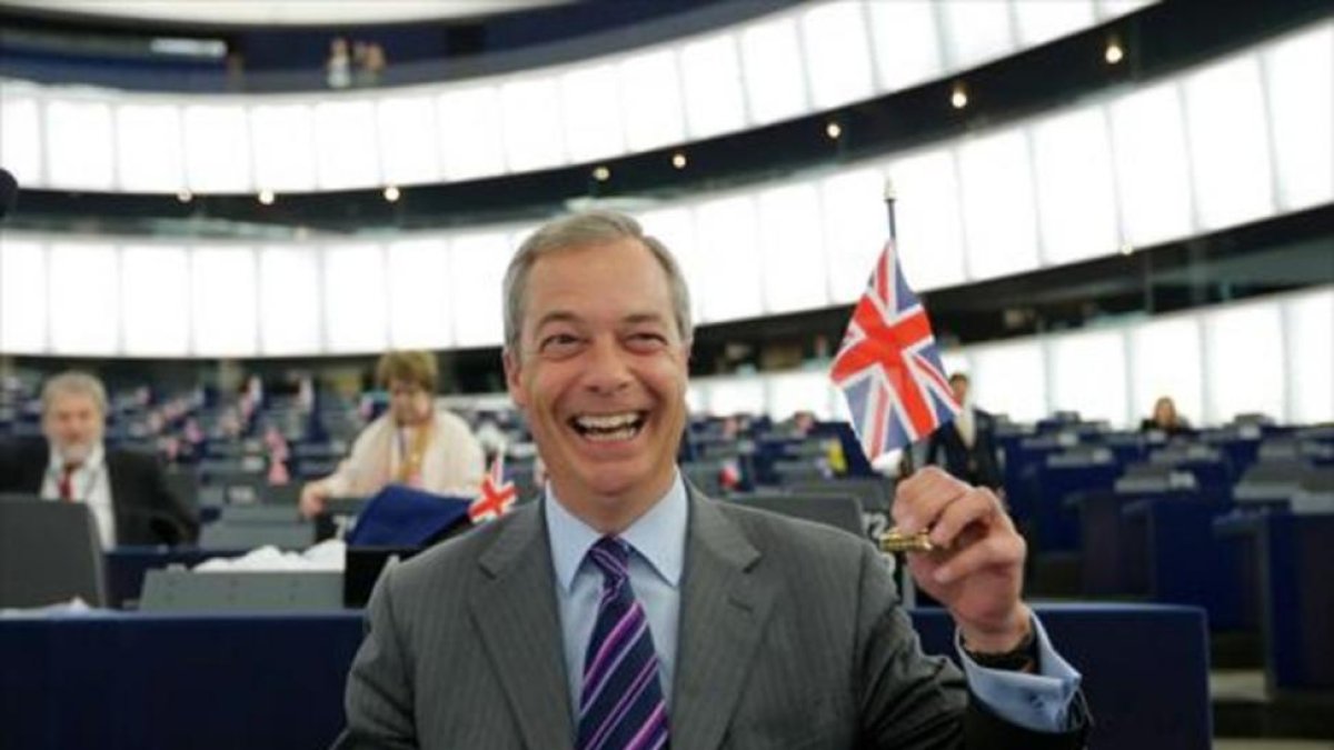 Nigel Farage, exlíder del partido xenófobo británico UKIP.-