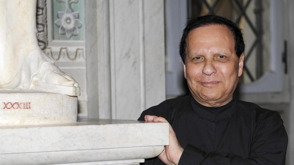 El modisto franco-tunecino Azzedine Alaia, en Roma, en julio del 2015.-GIORGIO ONORATI (EFE)