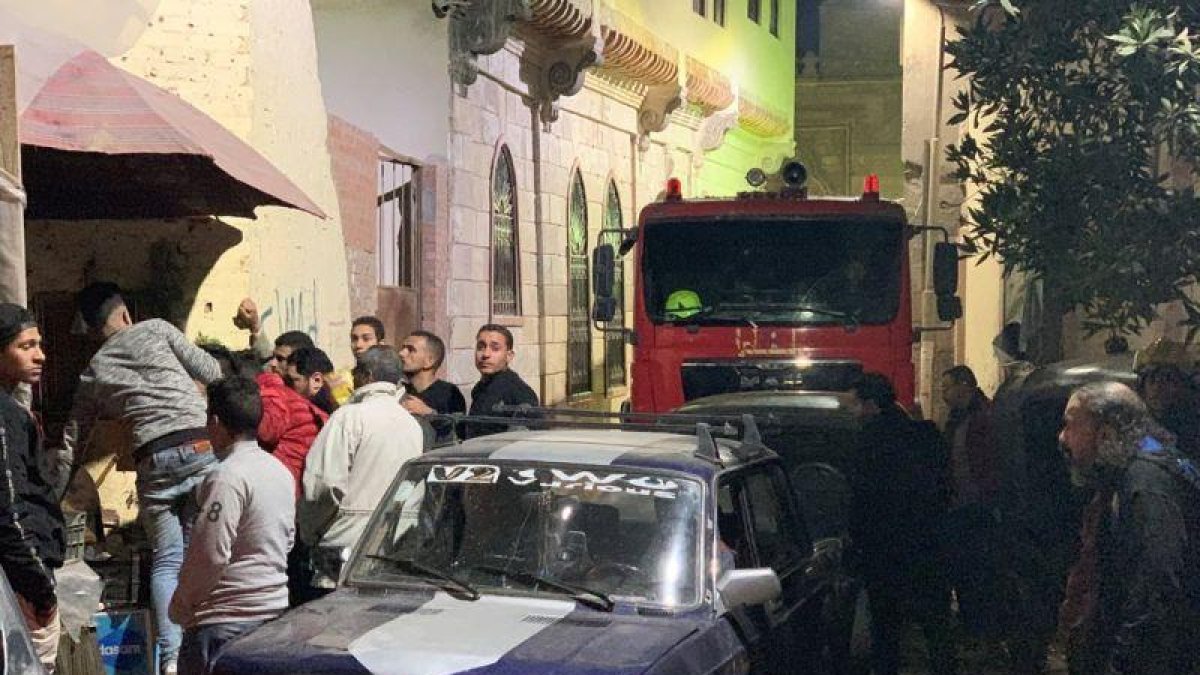 Un ataque suicida cerca de la mezquita de Al-Azhar en El Cairo.-EFE / EPA