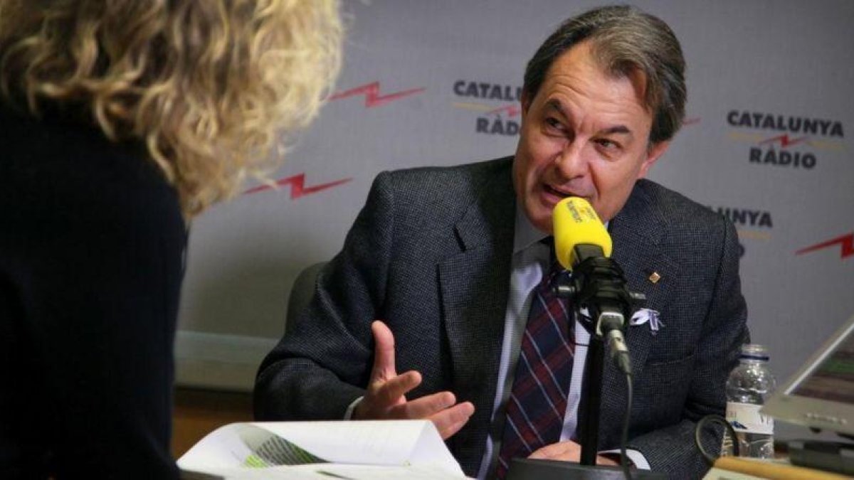 El expresident de la Generalitat, Artur Mas, en una entrevista a Catalunya Ràdio.-JORDI BEDMAR