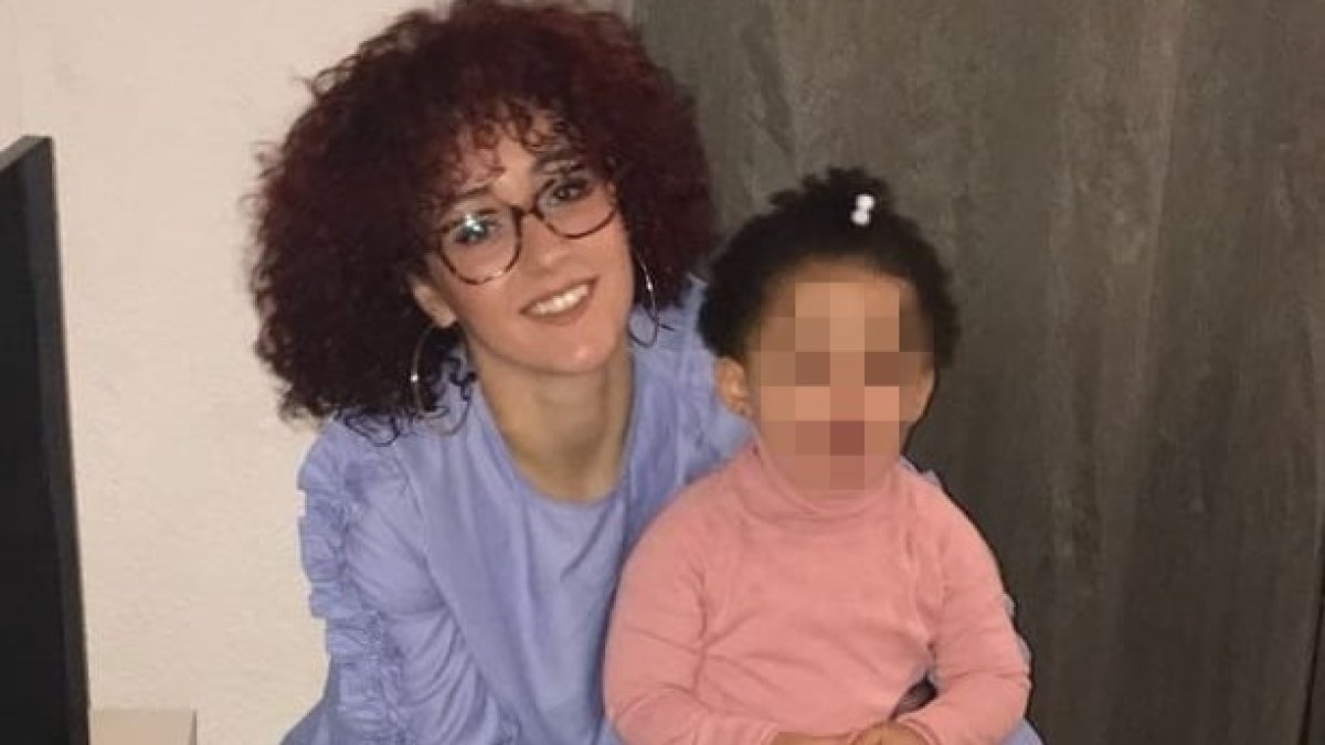 Lucía tenía 22 años y un bebé de 2 años