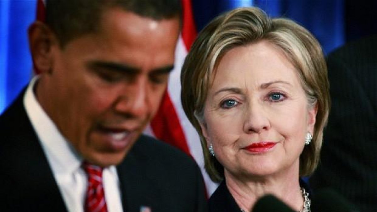 Barack Obama y Hillary Clinton en una imagen de archivo.-Scott Olson/Getty Images