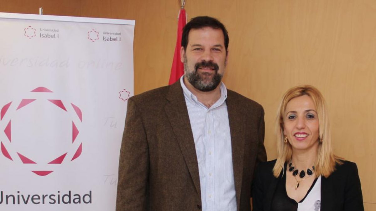 Alfonso Reyes y Olaia Abadía.-ECB