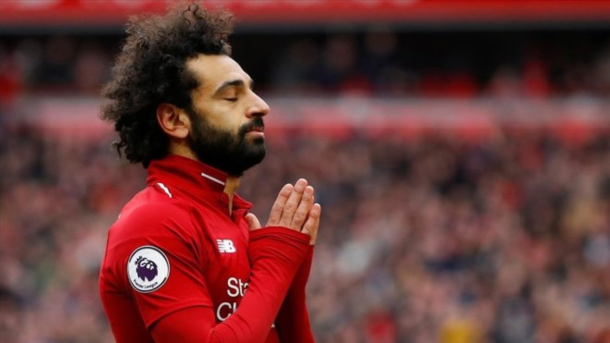 Salah festeja su gol al Chelsea, el 2-0 del Liverpool.-REUTERS / PHIL NOBLE