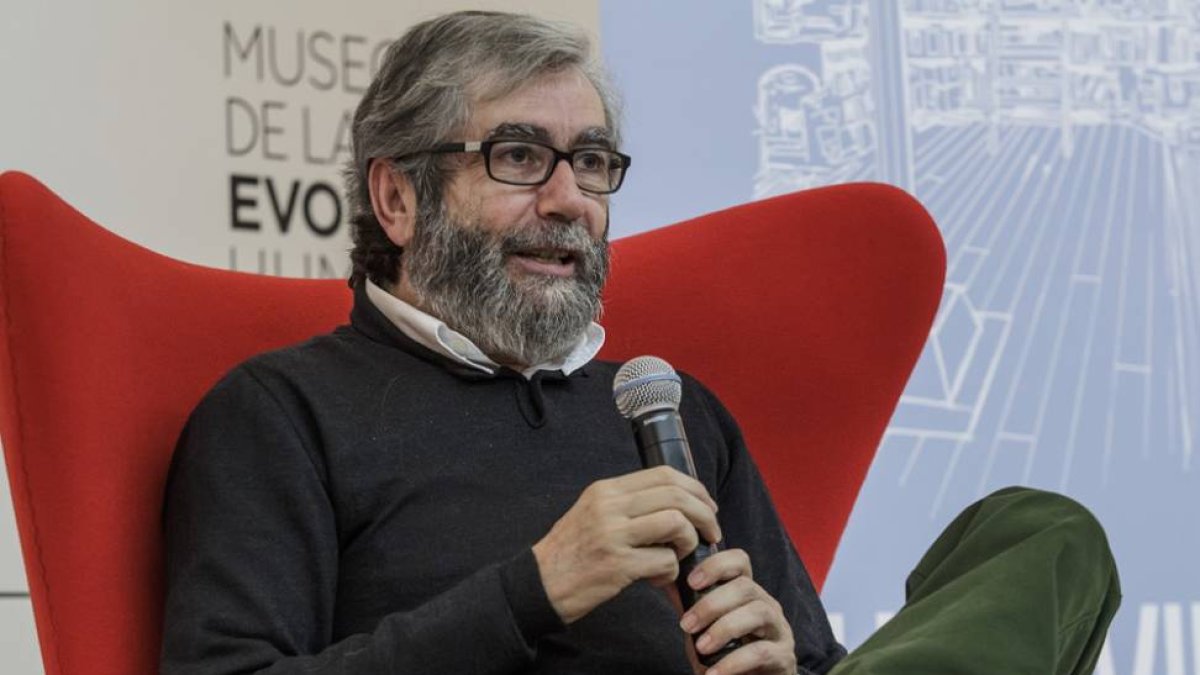 Antonio Muñoz Molina.-Santi Otero