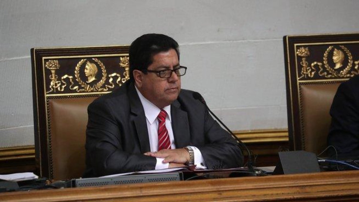 El vicepresidente del Parlamento, Edgar Zambrano, durante una sesion de la Asamblea Nacional.-EFE