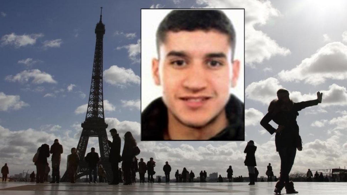 Fotomontaje con el rostro del terrorista Younes Abouyacoub y la torre Eiffel de fondo.-/ FOTOMONTAJE