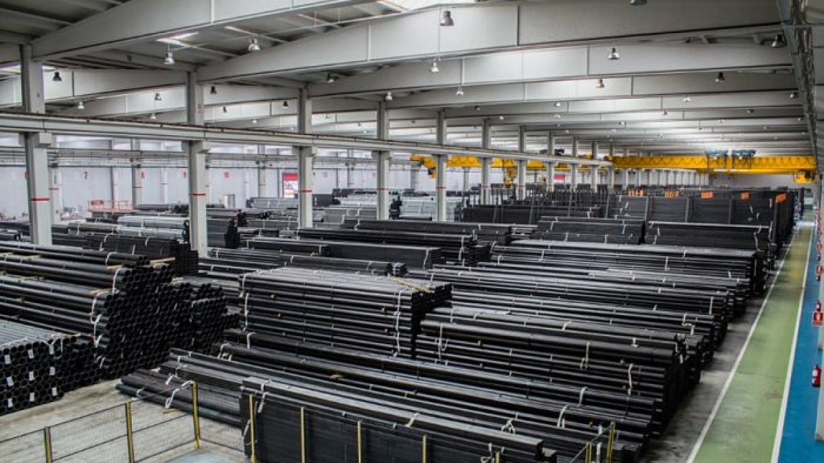 La fábrica de Tubos Aranda cuenta ya con una plantilla formada por 120 trabajadores. ECB