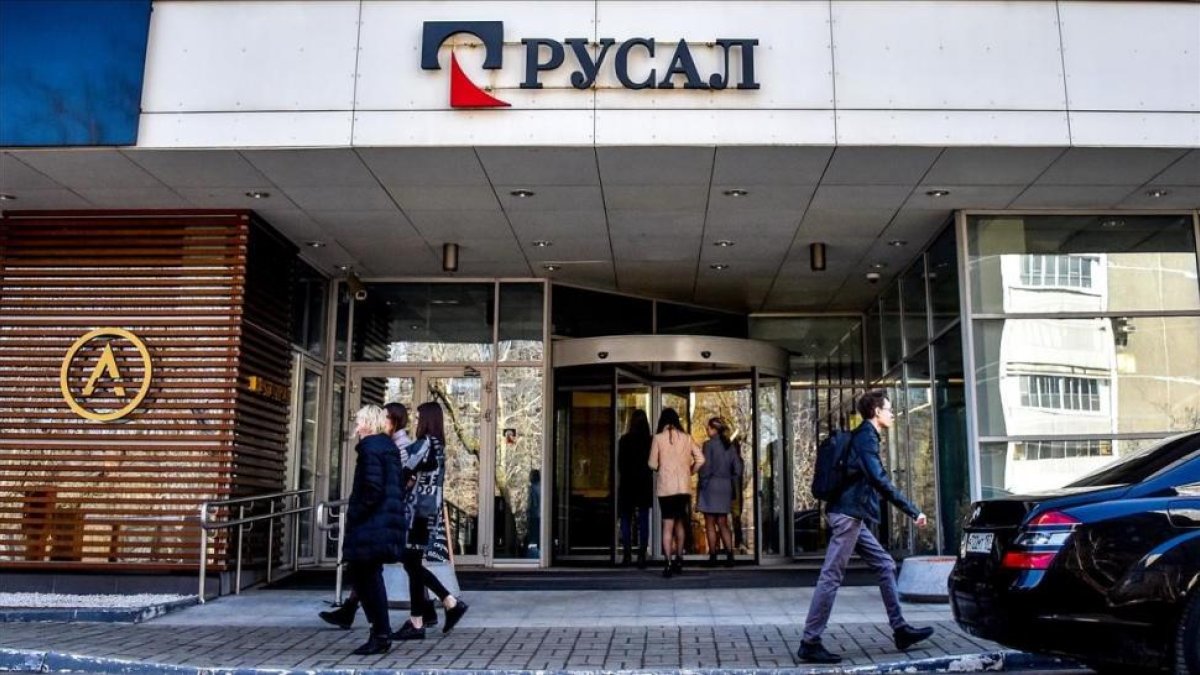 Sede de United Company Rusal, una de las más castigadas-VASILY MAXIMOV