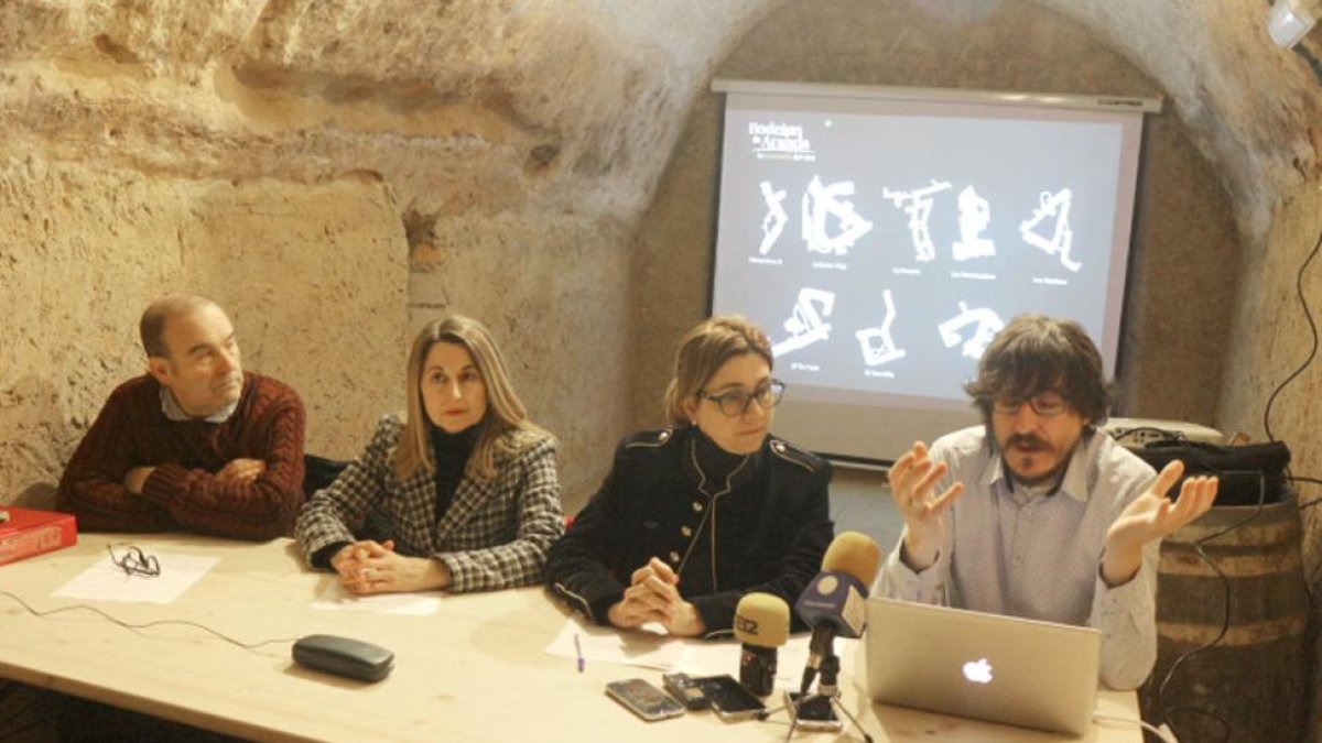 La presentación tuvo lugar ayer en la bodega de Las Caballerizas.-L. V.