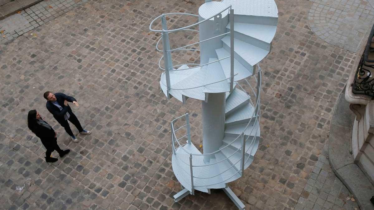Tramo de escaleras a subasta-