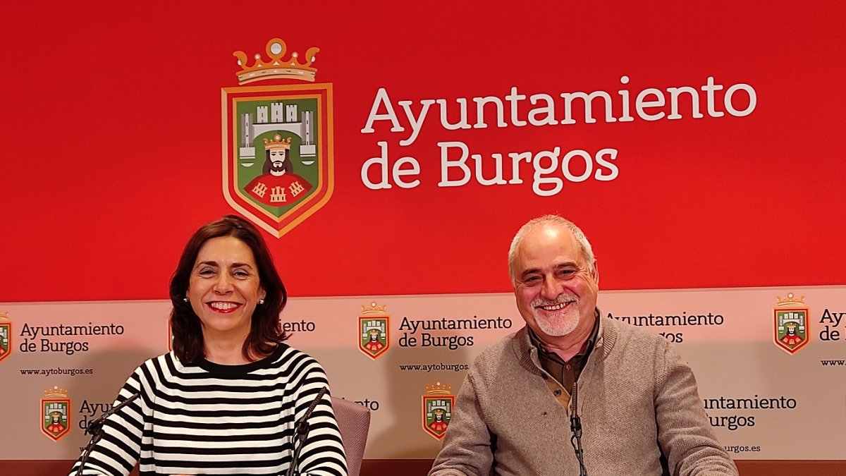 Margarita Arroyo e Ignacio Palma informan sobre Deportes. ECB