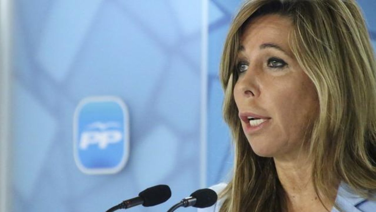 Imagen de archivo de la presidenta del PPC, Alícia Sánchez Camacho durante una rueda de prensa.-EFE