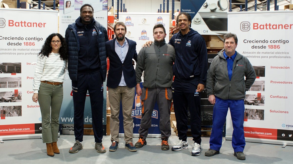 El Hereda San Pablo y Battaner estrechan sus lazos. SPB/C. MÉNDEZ.