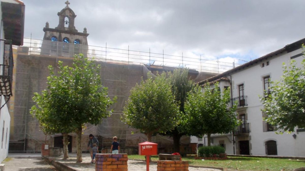 La visita a las obras del convento de Santa Ana es otro de los contenidos de las jornadas.-M. M.