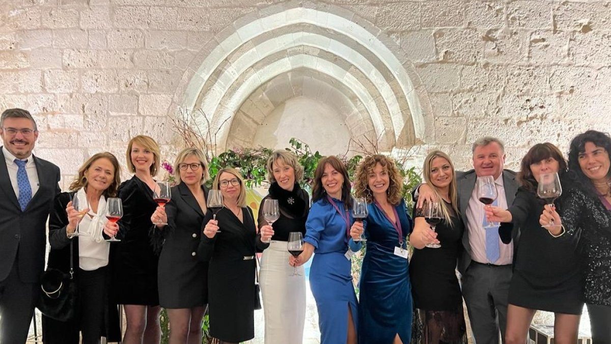 La Junta directiva de ASEBOR