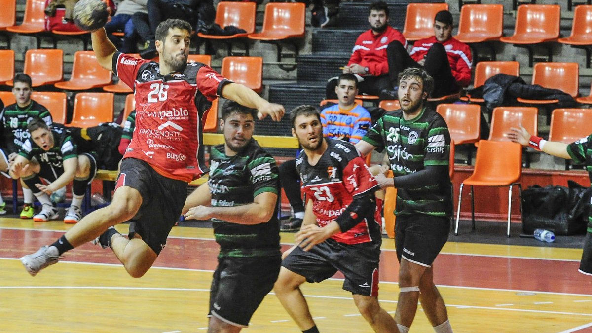 El UBUSan Pablo era el mejor equipo de toda la categoría de bronce nacional cuando se paró la Liga. ISRAEL L. MURILLO