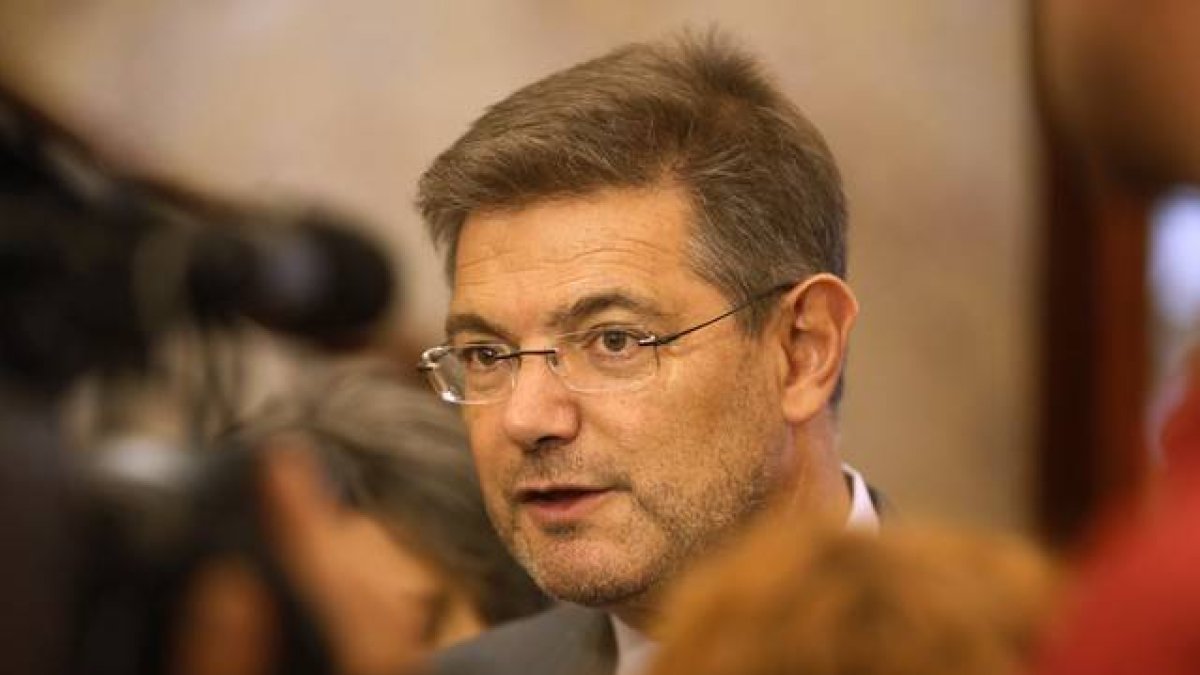 Catalá insiste en que hay que separar la labor de Rato como vicepresidente de su actividad empresarial-AGUSTÍN CATALÁN