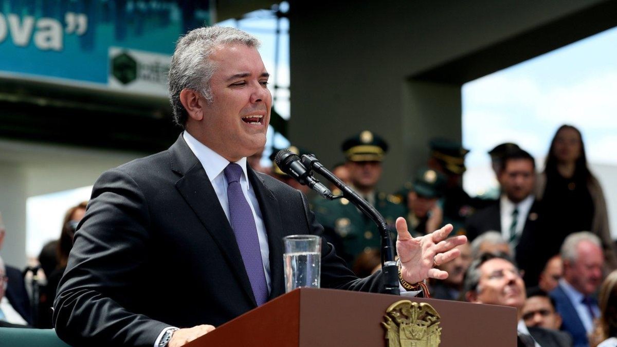 El presidente de Colombia Ivan Duque da un discurso en la ceremonia de presentacion de la nueva cupula militar en Bogota-MAURICIO DUEÑAS CASTAÑEDA