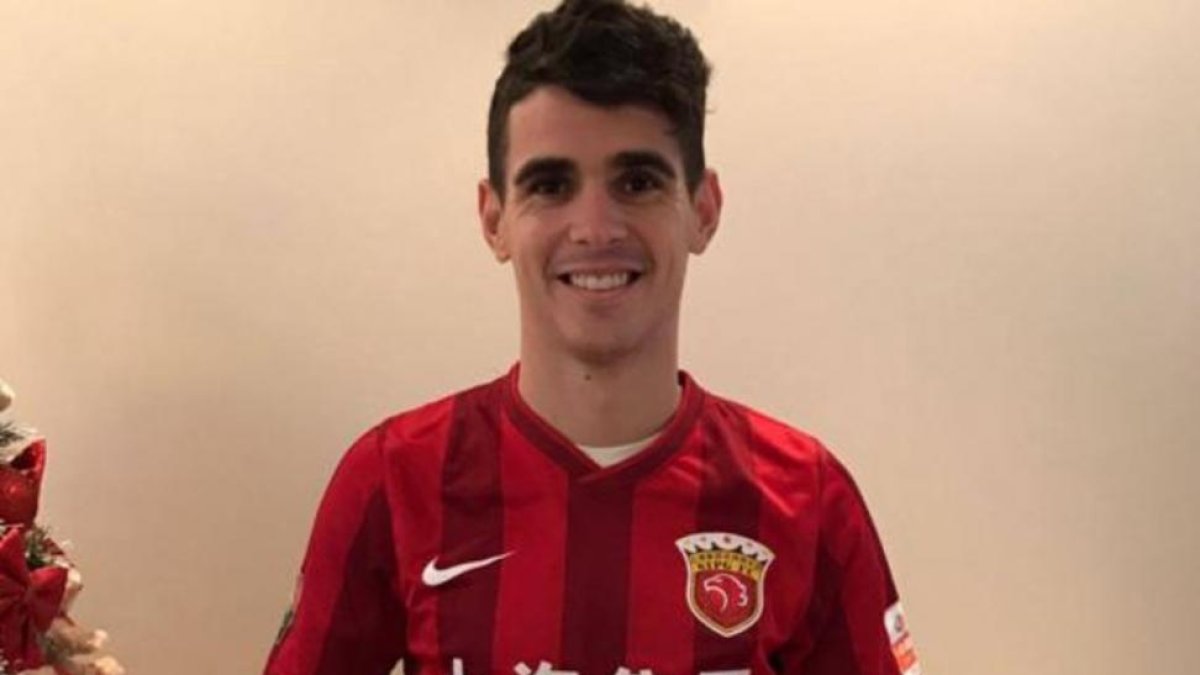 Óscar deja Londres por Shanghai y jugará en la Superliga china.-TWITTER