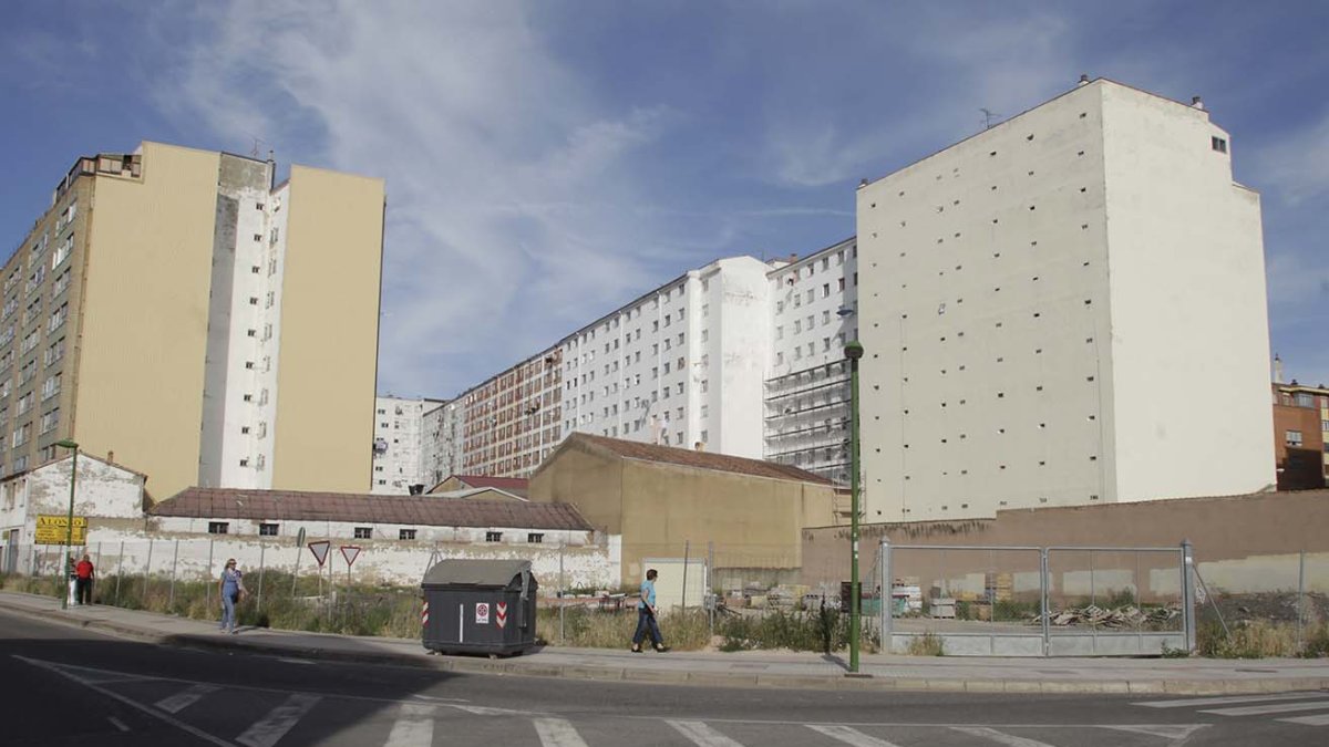 El descampado está compuesto por cuatro parcelas. I. L. MURILLO