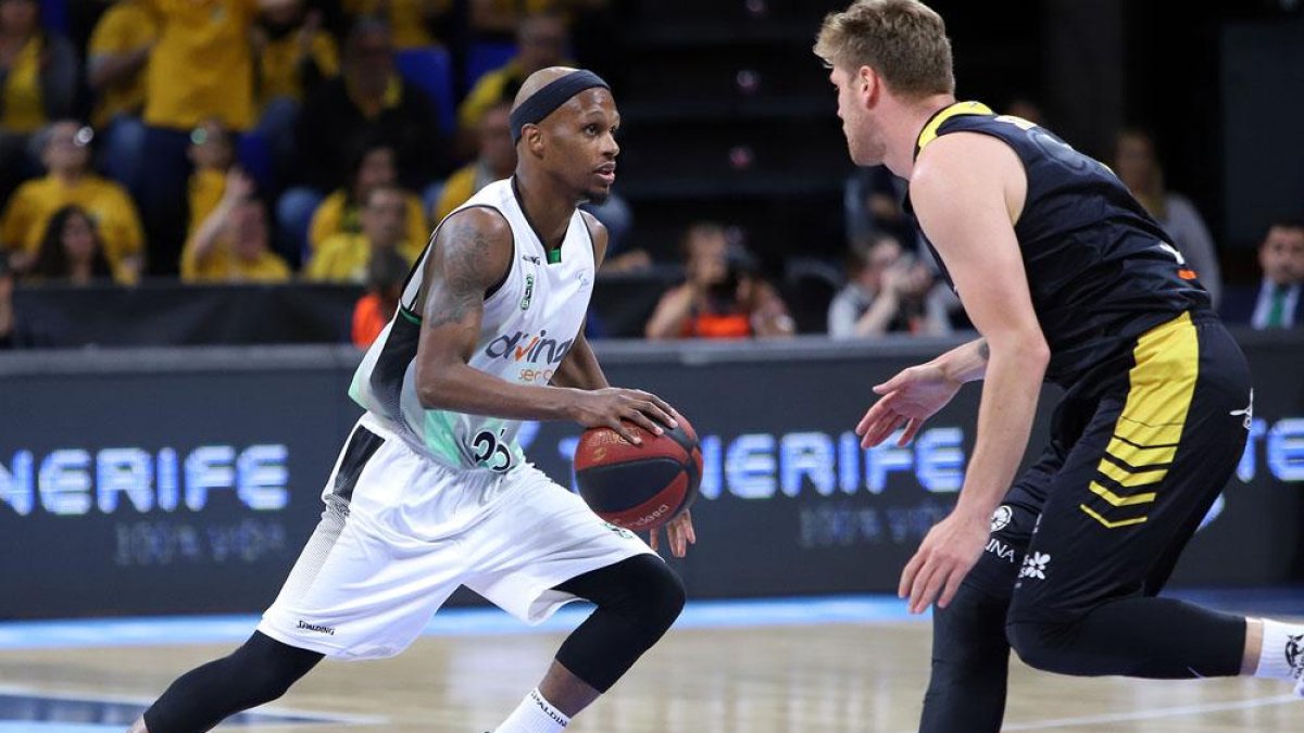 McFadden destaca por su buena mano desd el perímetro y por su velocidad en las transiciones-ACB PHOTO / A. Pérez