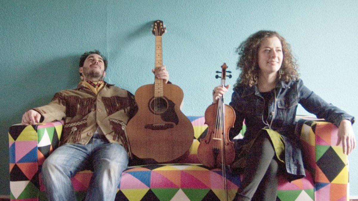 Jesús Enrique ‘Chuchi’ y Blanca Altable publican su nuevo trabajo cinco años después de su debut.-Mediococo