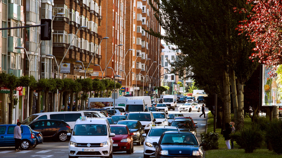 Avenida Derechos Humanos, en la capital burgalesa. TOMÁS ALONSO