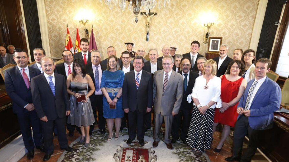 La Diputación Provincial cuenta desde mayo con un amplio espectro de sensibilidades políticas.-RAÚL G. OCHOA