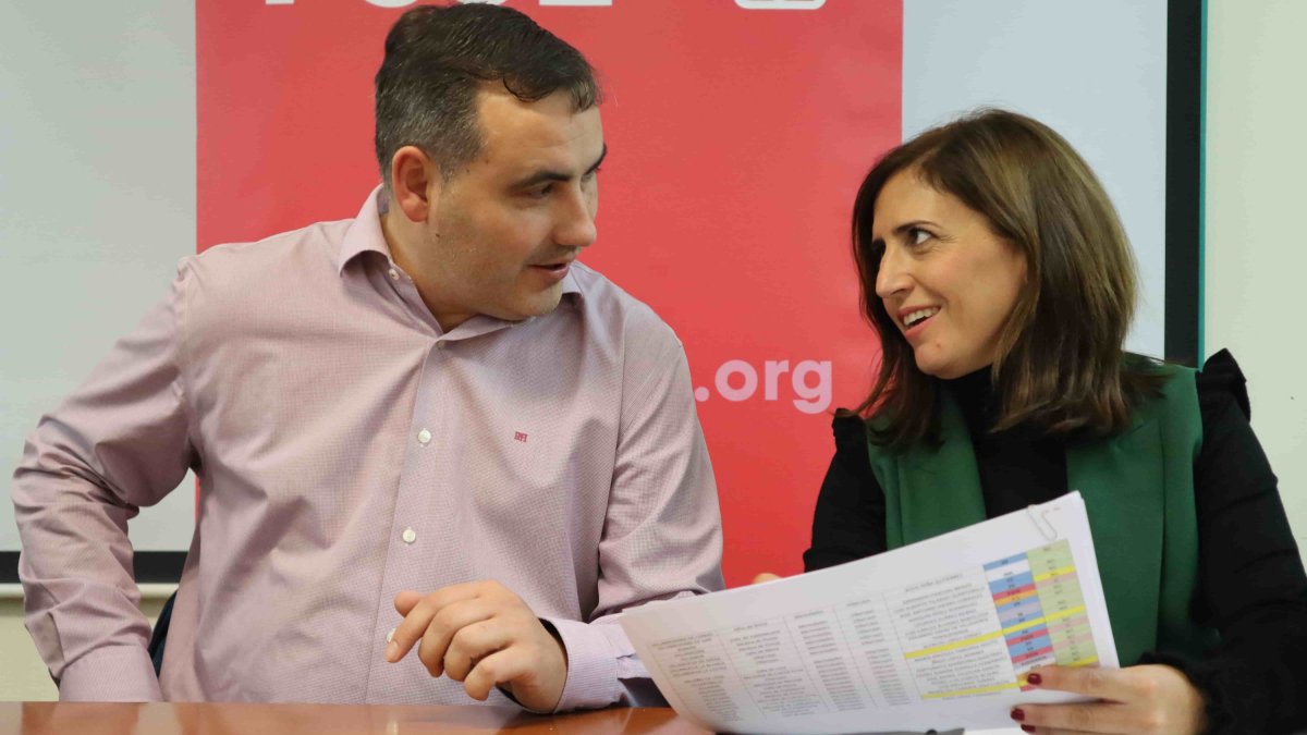El alcalde de Briviesca, Álvaro Morales, y la secretaria provincial del PSOE de Burgos, Esther Peña. ECB