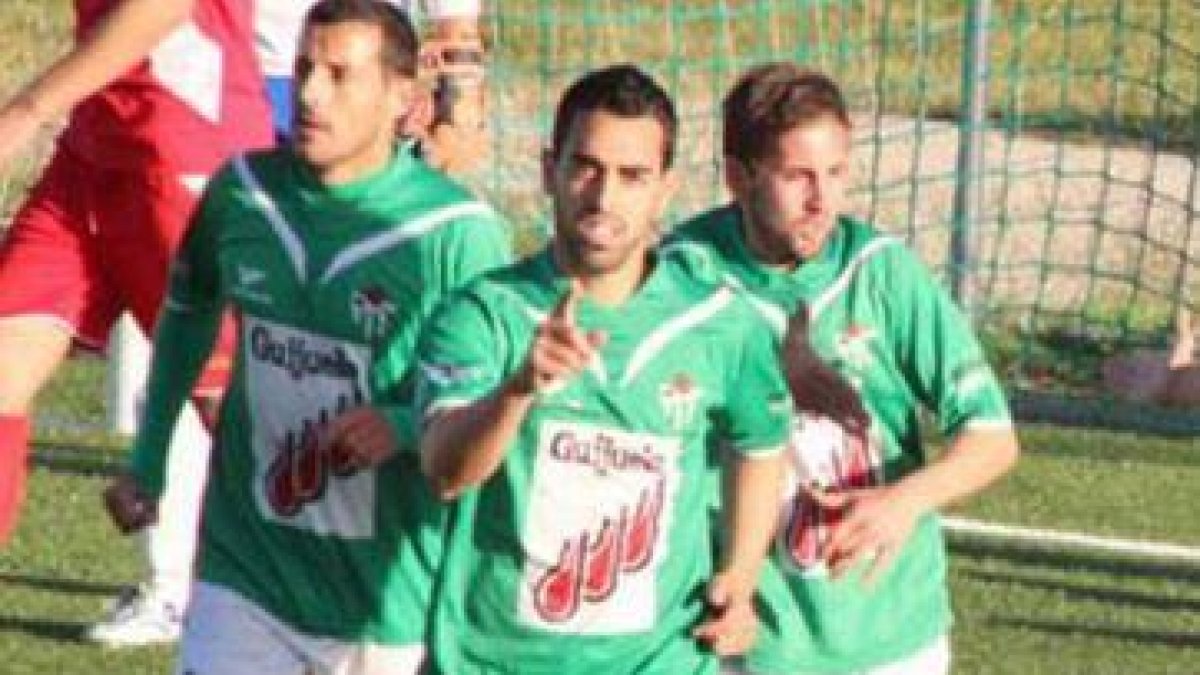 Antonio Pino en su etapa en el Guijuelo.-TRIBUNA DE SALAMANCA