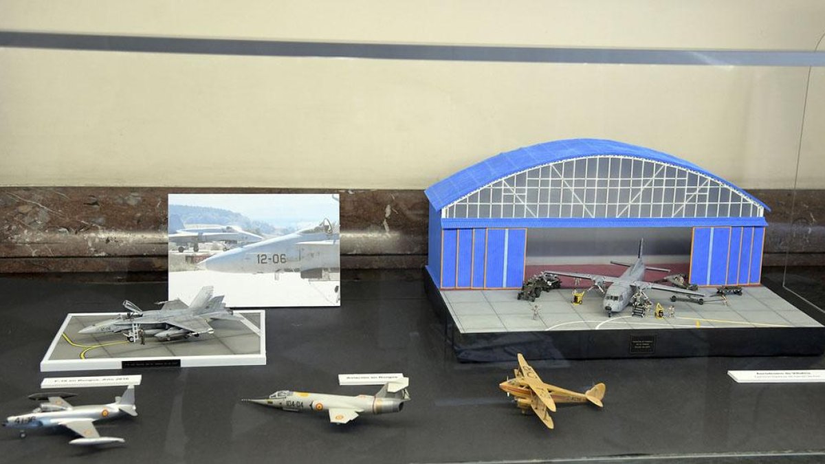 Detalle del aeródromo de Villafría.-ICAL