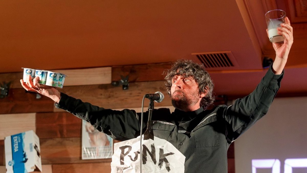 Santiago Cartujo, el sábado pasado, un par de horas antes del estreno de la obra. SANTI OTERO