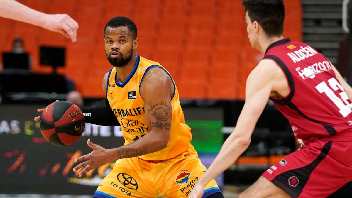 Omar Cook. ACB PHOTO