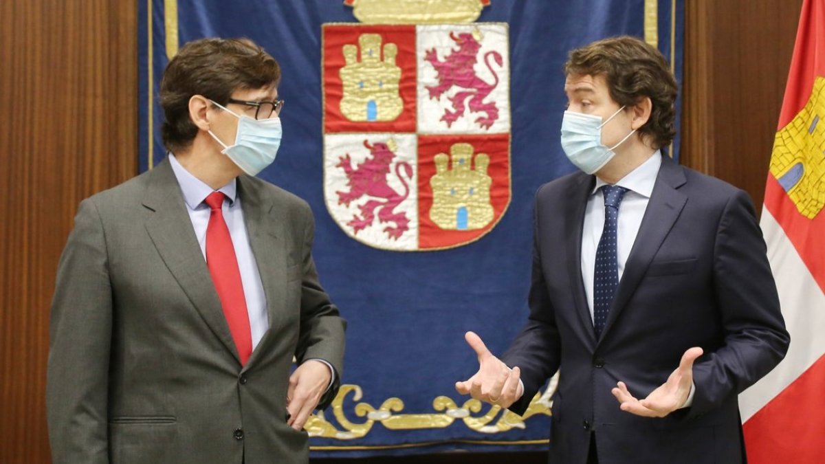 Salvador Illa y Alfonso Fernández Mañueco. ICAL