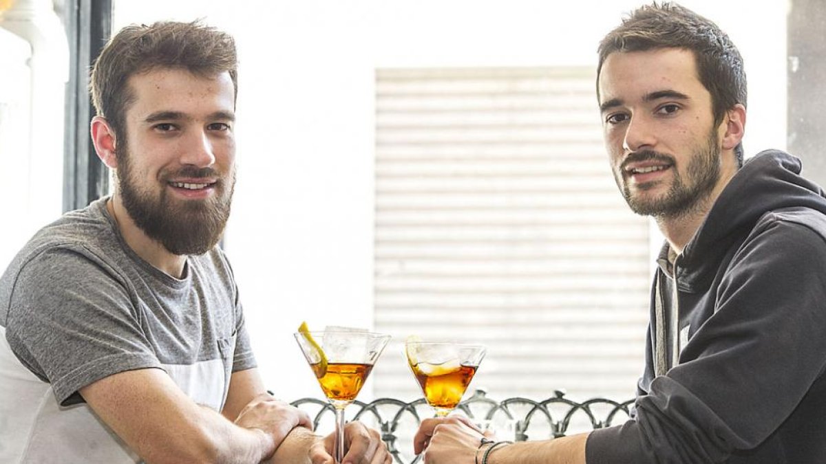 Luis Ángel Ramírez y Adrián Mallén son los dos burgaleses que acudirá a Grecia el próximo mes.-ISRAEL L. MURILLO
