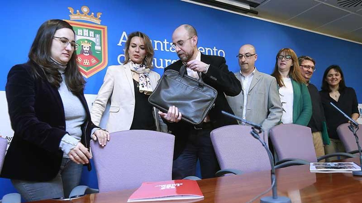 Miembros de las asociaciones que trabajan en la prevención de las adicciones.-RAÚL G. OCHOA