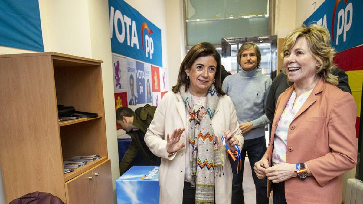 Sandra Moneo, Jaime Mateu y Pilar del Castillo.-ICAL