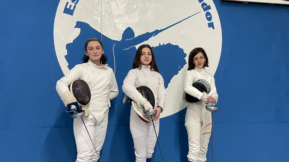 Las tiradoras del Club Esgrima Cid Campeador