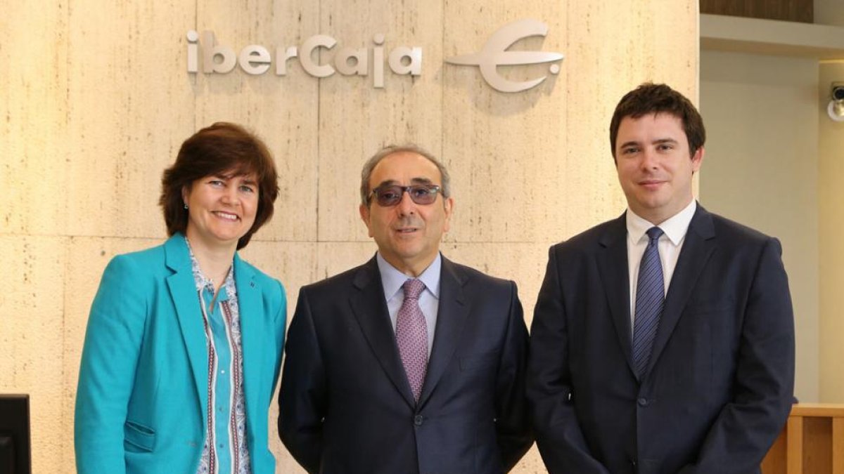 Raquel Blázquez, Rodrigo Galán y Javier Trillo presentaron los resultados.-ECB