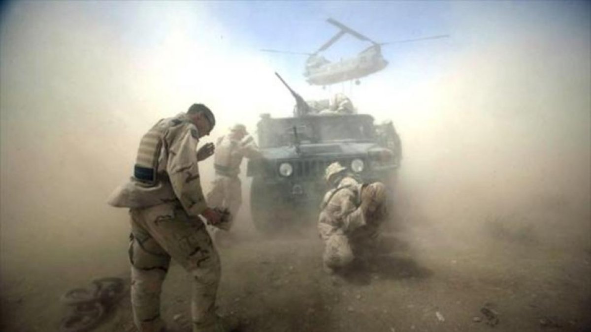 Soldados americanos en Afganistán, durante una operación realizada en el 2004. /-AP