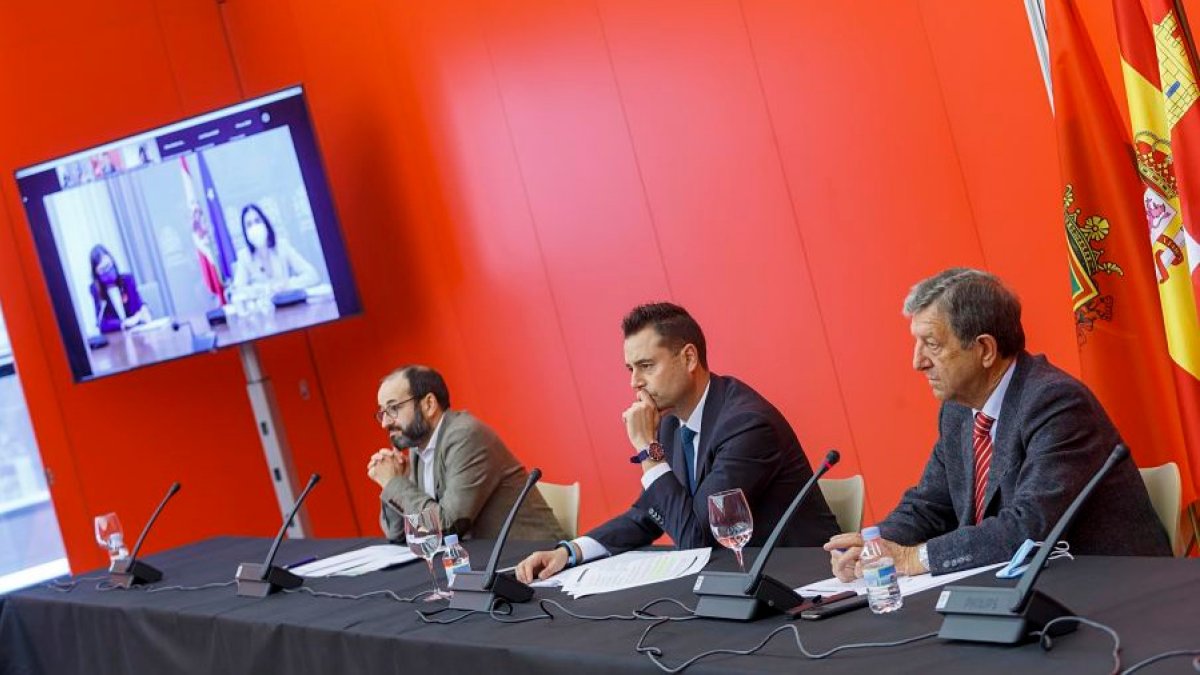El alcalde de Burgos, Daniel de la Rosa, preside el Consejo de Dirección de la Red de Ciudades Saludables. SANTI OTERO
