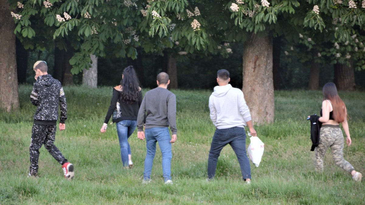 Imagen de un grupo de jóvenes. ISRAEL L. MURILLO