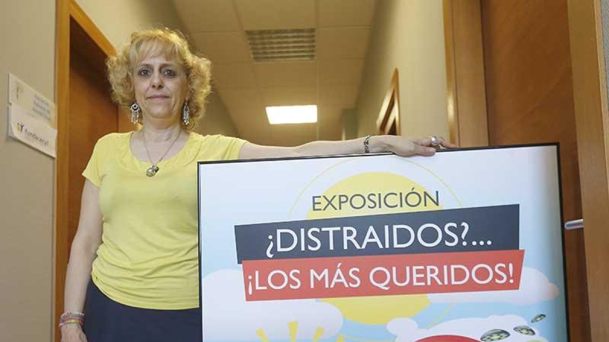 Imagen de archivo de Peña junto a un cartel de la entidad.-RAÚL G. OCHOA