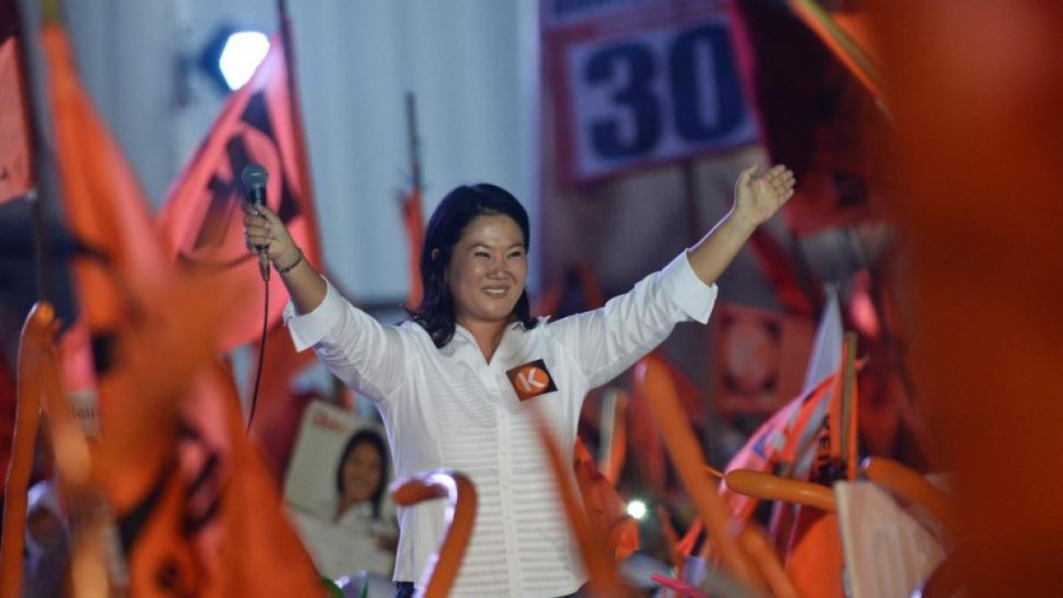 La candidata a la presidencia de Perú Keiko Fujimori durante su mitin de cierre de campaña electoral.-AFP