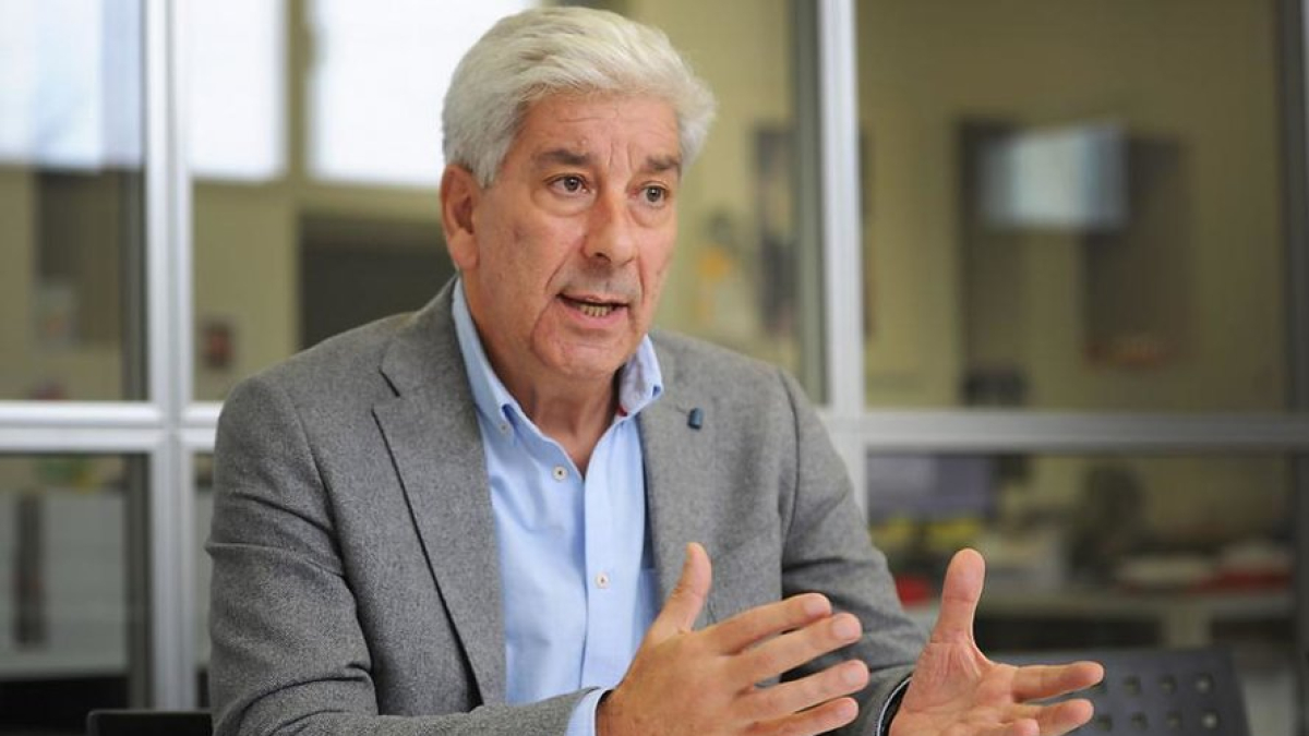 El director del Centro de Transportes de Burgos, Gonzalo Ansótegui.