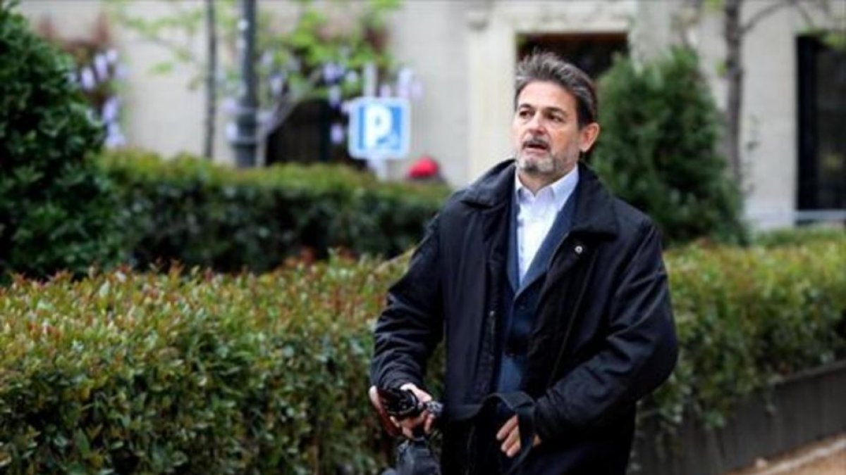 Oriol Pujol Ferrusola, al llegar a la Audiencia Nacional para declarar por la fortuna oculta en Andorra.-JUAN MANUEL PRATS
