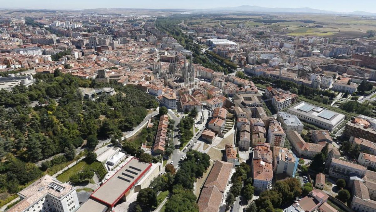 El plazo para presentar una estrategia urbana y sostenible a fondos europeos termina el 13 de enero.-RAÚL G. OCHOA